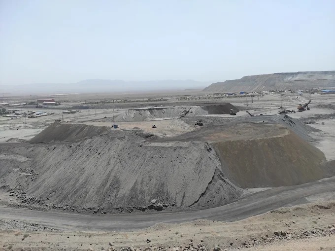 معدن آهن چادرملو